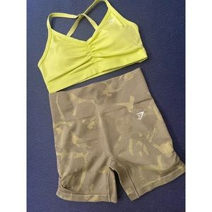 Brand new Gymshark seamless short + Sports bra